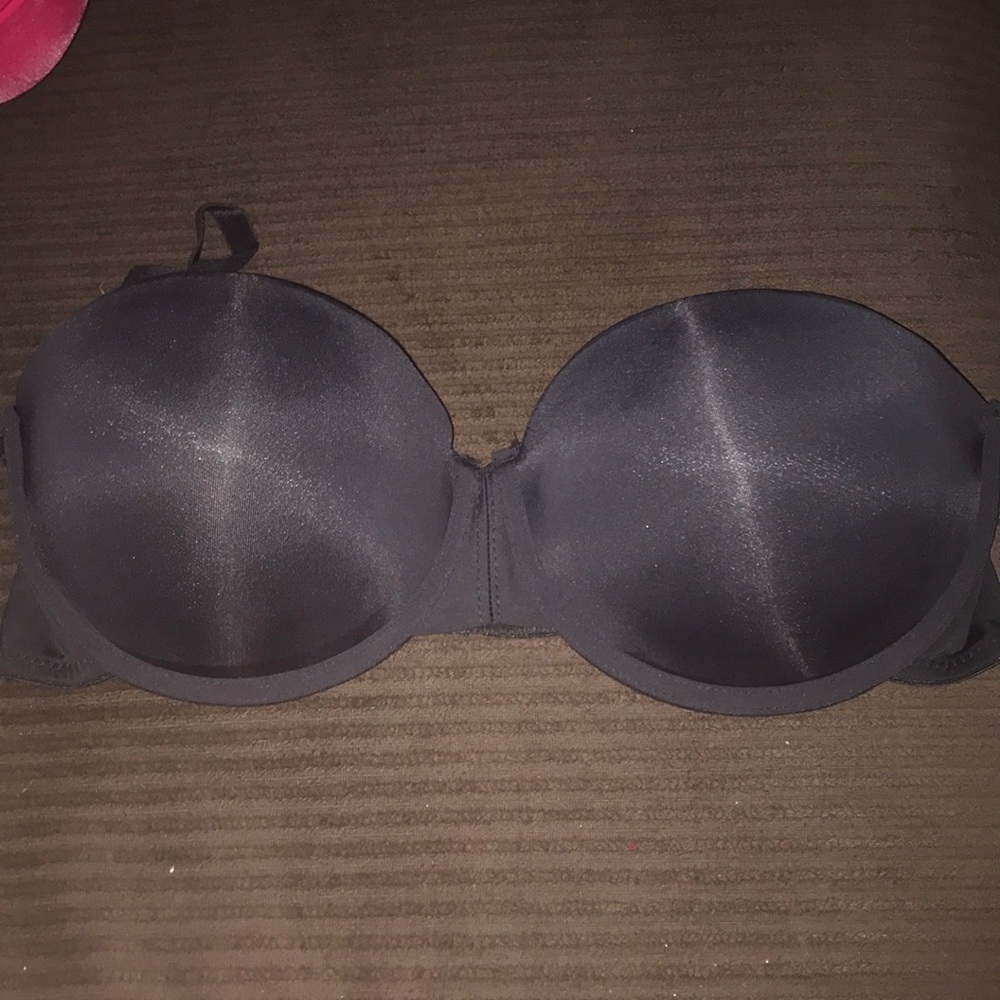 Black push up bra